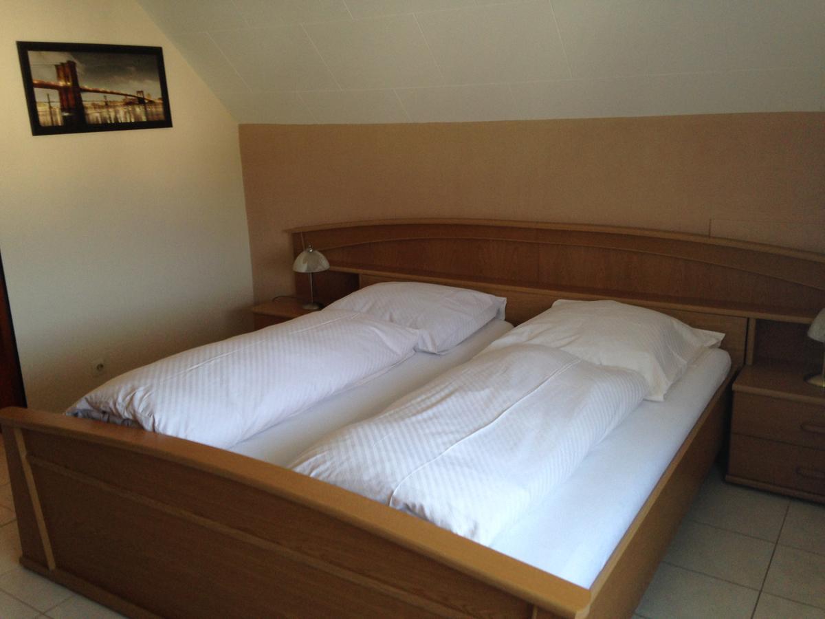 Hotel Gasthof Ratstube Kirchheim unter Teck Εξωτερικό φωτογραφία